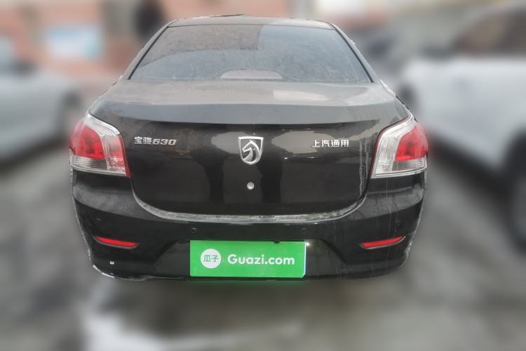 Used Baojun 630 2013 1.5L manual standard version
