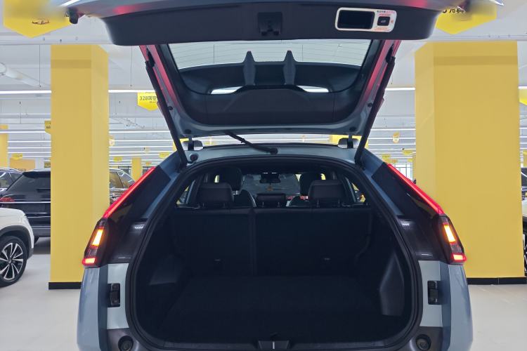 Used GAC Trumpchi EMKOO 2022 2.0 ATK TwinStar Pro Edition Trunk