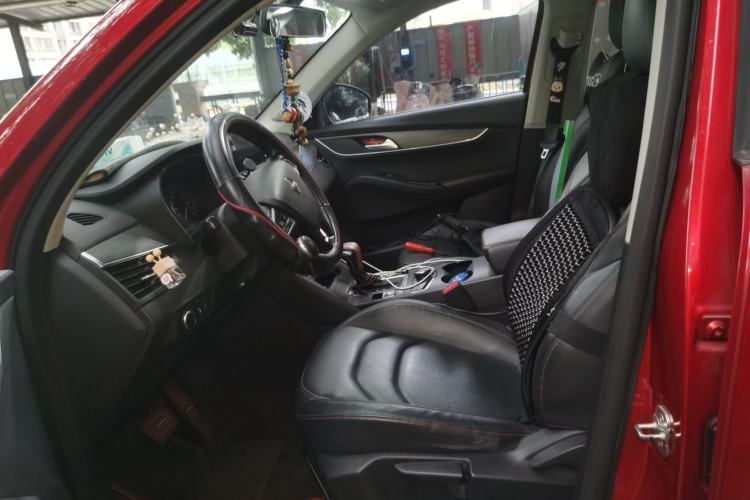 Used BORGWARD BX5 2017 25TGDI Automatic Two-Wheel Drive Fashion Plus Model Left Front Seat