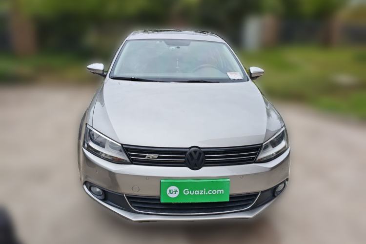 Used Volkswagen Sagitar 2014 Revised Version 1.4TSI Automatic Luxury Edition Front