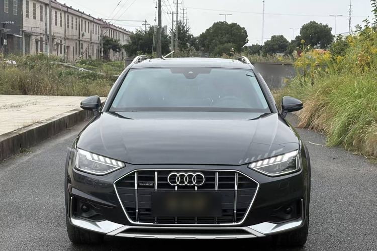 Used Audi A4 2023 allroad quattro
