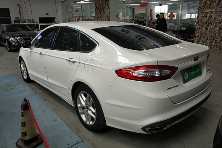 Used Ford Mondeo 2013 1.5L GTDi180 Fashion Edition Rear Left 45 Deg