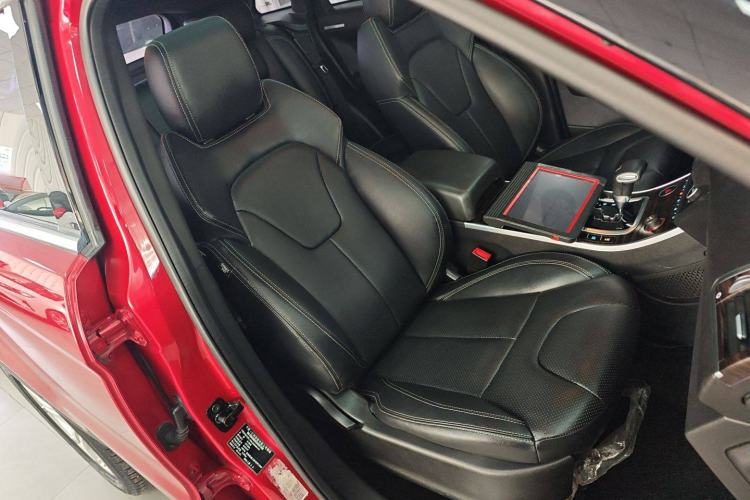 Used Land X7 2015 2.0T Panoramic Prestige Edition