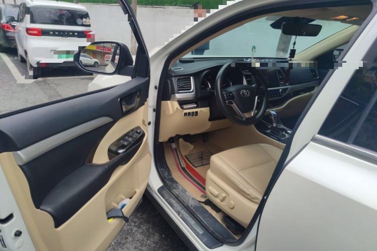 Used Toyota Highlander 2018 2.0T Four-Wheel Drive Prestige Version 7 Seats China V Emission Standard
