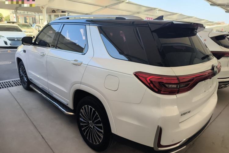 Used CHANGAN CS95 2019 2.0T Two-Wheel-Drive Luxury Version
