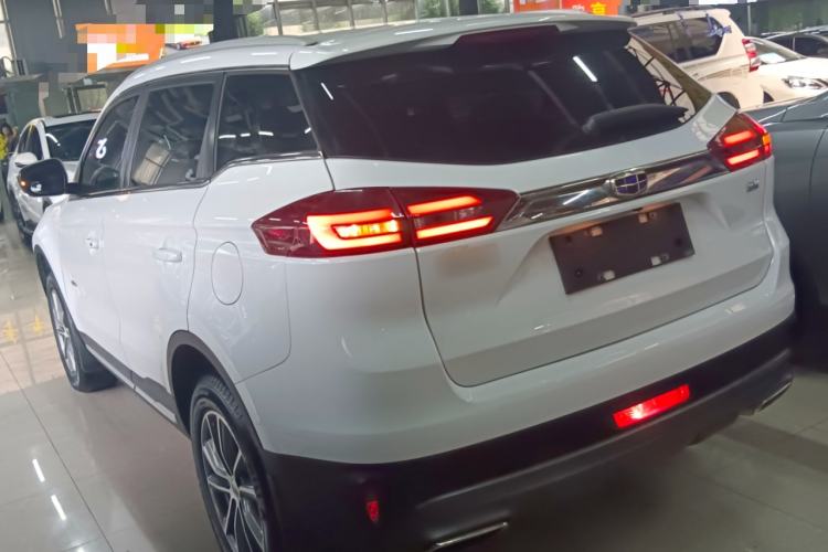 Used Geely Auto Emgrand X7 Sport 2018 1.8TD Automatic Two-Wheel Drive Smart Connect 4G Internet Edition
