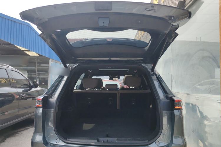 Used Chery Fengyun T8 2025 1.5T 130km Deluxe Version 5 Seats Trunk