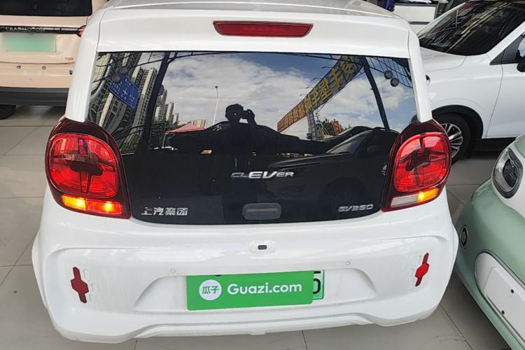 Used Roewe Clever 2021 302 km New Four-Seater Super-Efficient Version

