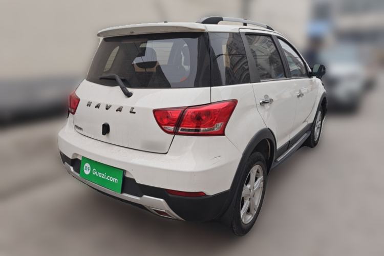 Used Haval H1 2017 Red-Label 1.5L Manual Comfort Model