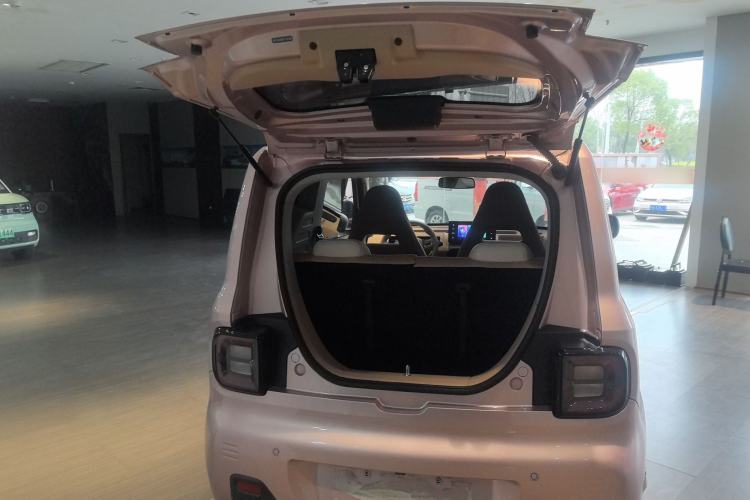 Used Geely Galaxy Panda 2023 Panda Mini 200km Endurance Bear