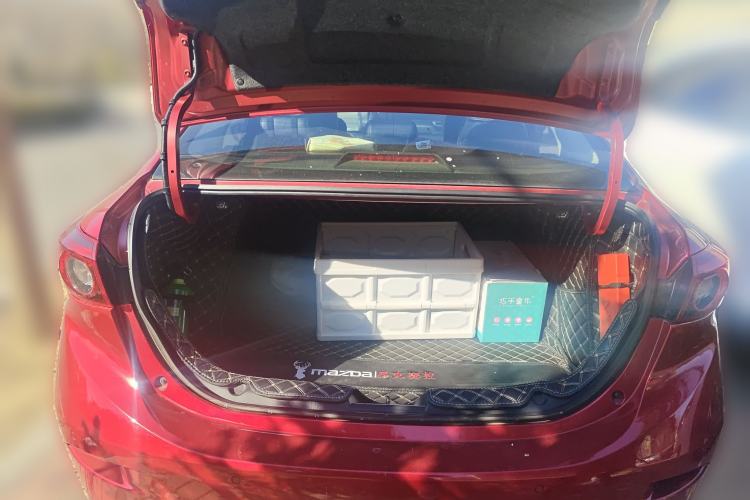 Used Mazda Mazda 3 Axela 2017 Sedan 2.0L Automatic Prestige Model China V Standard
