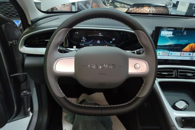 Used Geely Galaxy Geome 2026 Model 310km Youth Edition Steering Wheel