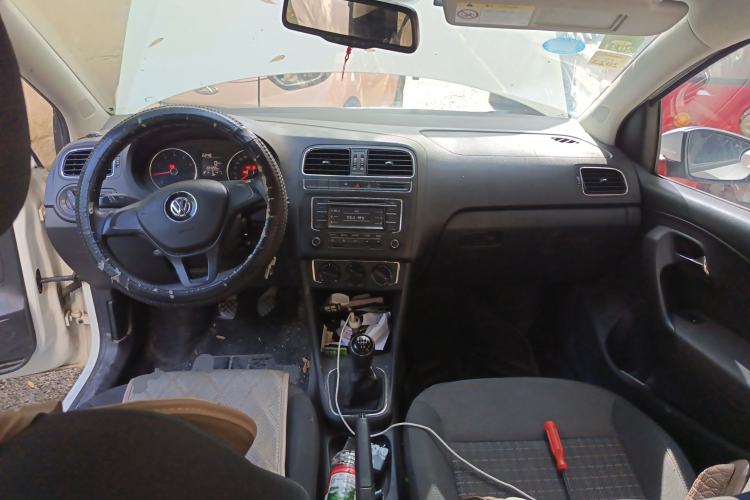 Used Volkswagen Polo 2014 1.4L Manual Comfort Edition