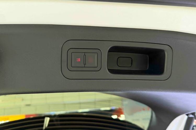 Used BYD Sealion 06 New Energy 2025 Model DM-i 170 Navigation Pro Edition Interior 3