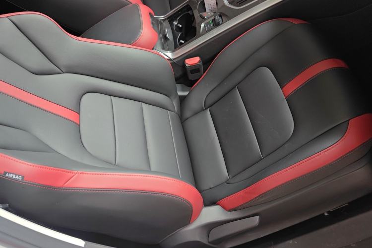 Used Haval H4 2019 Red-Label 1.5 GDIT DCT Luxury Smart Connectivity Model
