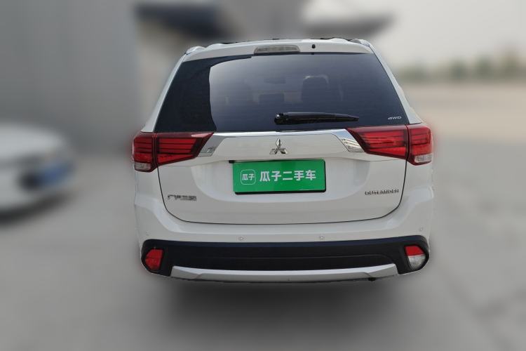 Used Mitsubishi Outlander 2016 2.4L 4x4 Elite Edition 5 Seats