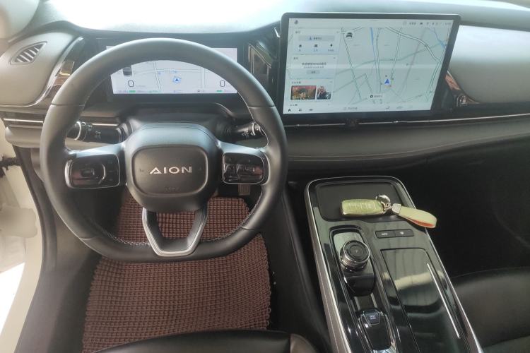 Used AION S Plus 2022 70 Intelligent Edition Center Console