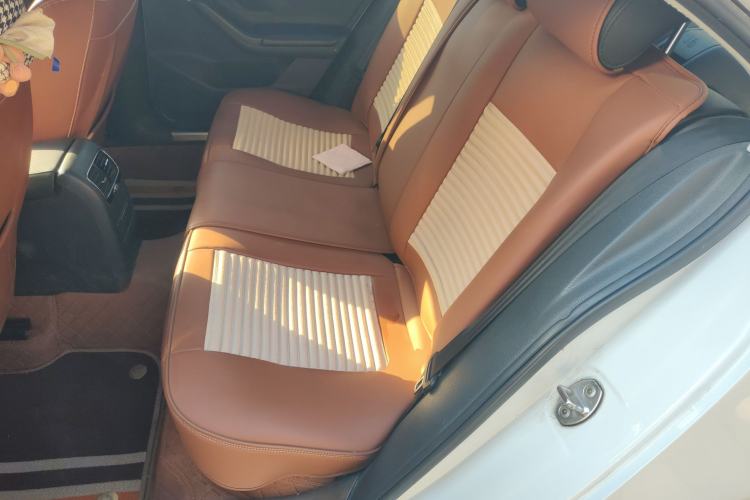 Used Volkswagen Sagitar 2015 1.6L Manual Comfort Model Left Rear Seat