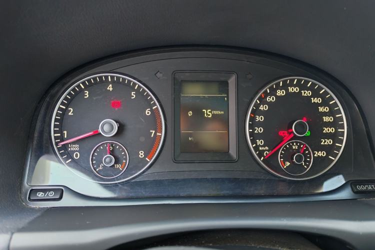 Used Volkswagen Touran 2015 1.4T DSG Comfort Edition 5 Seats