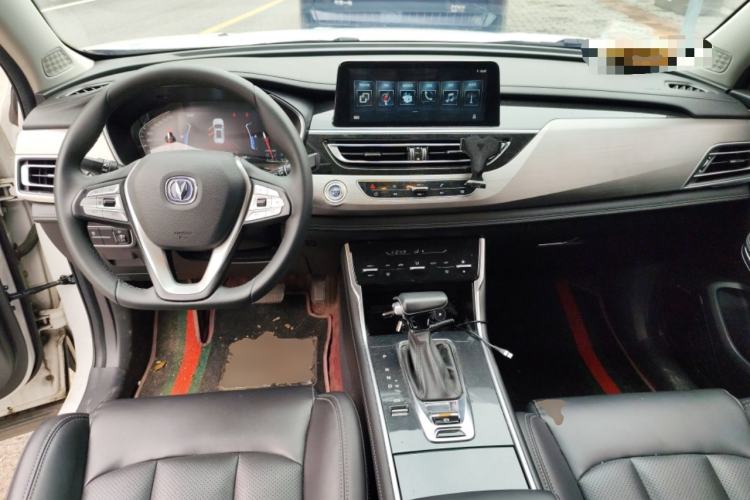 Used CHANGAN CS75 2019 280T DCT Million Edition China VI Standard Center Console