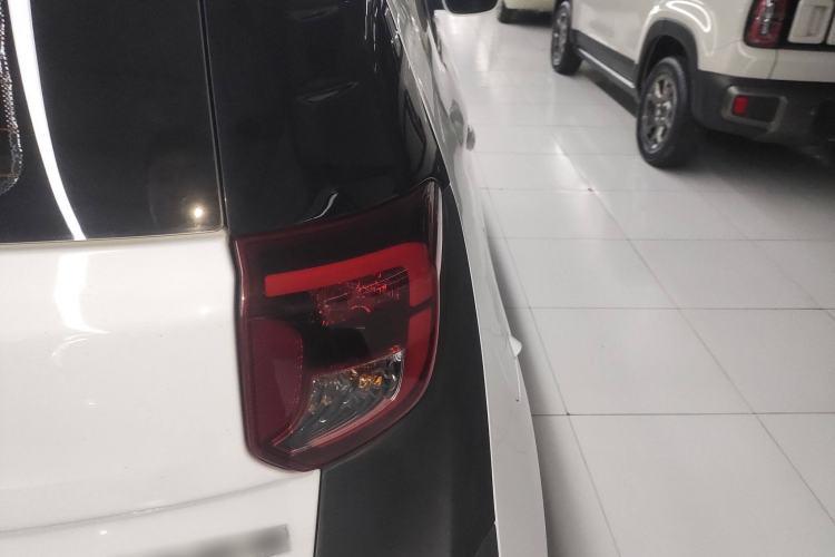 Used Chery New Energy Little Ant 2021 150 000 Yuan "Ant Fan" Edition New Ant Cool Version Lithium-Ion Battery