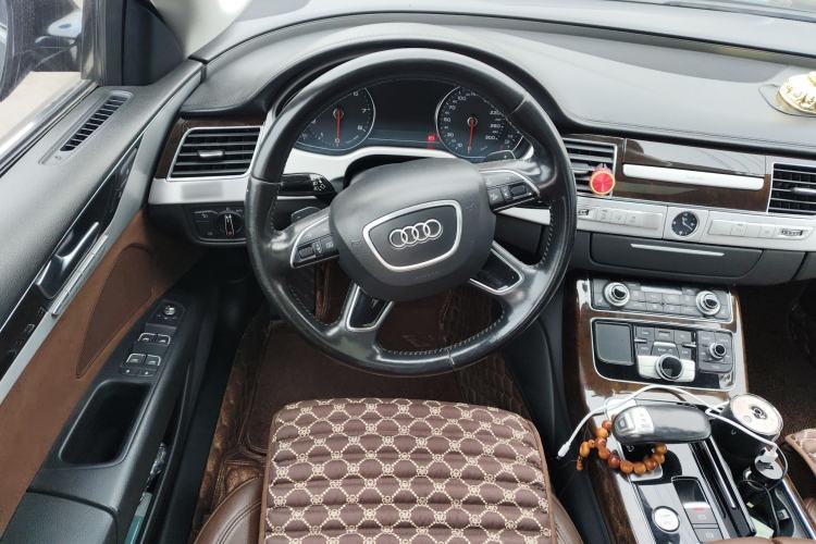 Used Audi A8 2014 A8L 45 TFSI quattro Comfort model