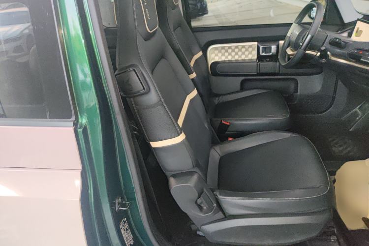 Used Baojun KiWi EV 2022 Artist Lite Edition Lithium Iron Phosphate