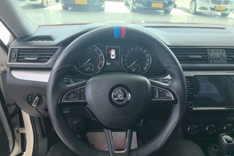 Used Skoda Superb 2016 TSI280 DSG Innovation Edition