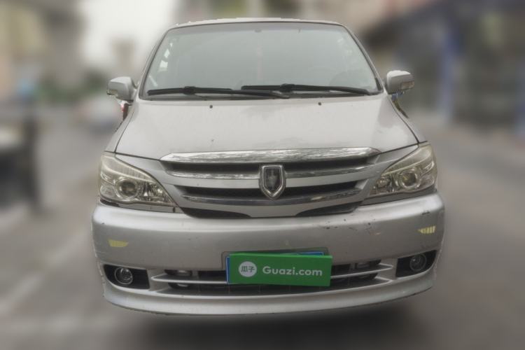 Used Jinbei Grace 2010 2.4L 3rd Generation Luxury Long-Wheelbase 9-Seater — 4RB2 Front