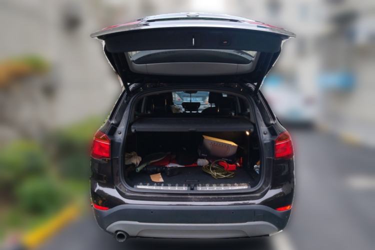 Used BMW X1 2016 sDrive18Li Premium Edition Trunk