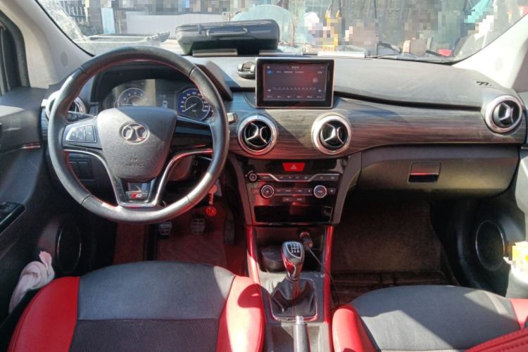Used BAIC Senova X25 2015 1.5L Manual Elite Edition