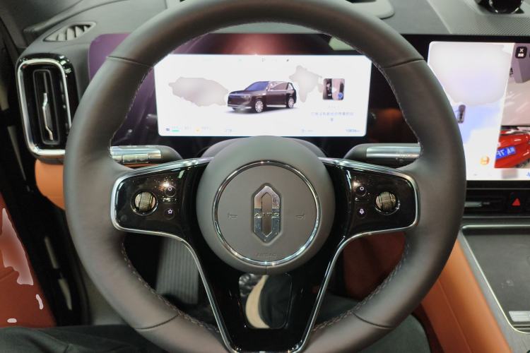 Used Hima AITO M8 2025 Extended-Range Max+ Version 53.4 kWh 6-Seater Edition