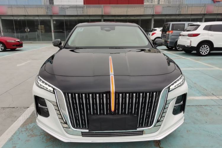 Used Hongqi H5 2023 2.0T Automatic Smart Connect Flagship Edition Front