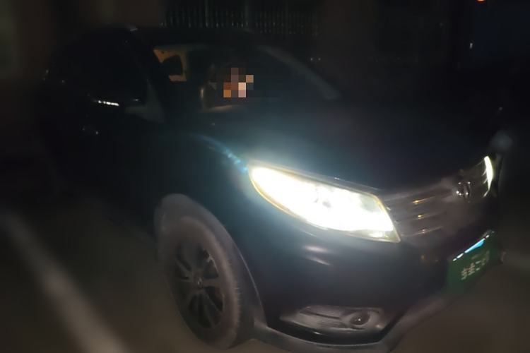 Used Dongfeng Fengon 580 2016 1.5T Manual Luxury Edition
