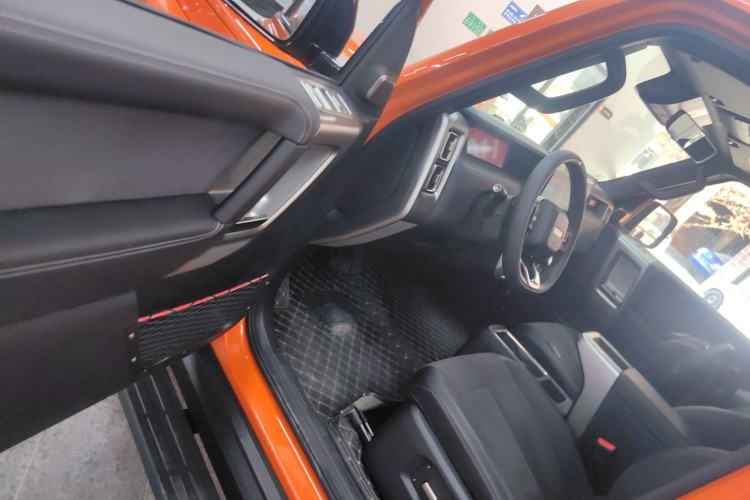 Used iCAR V23 2026 Model V23S 501 Four-Wheel Drive Peak Performance Edition Driver Seat