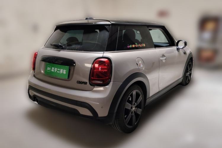 Used MINI 2023 1.5T COOPER Artist