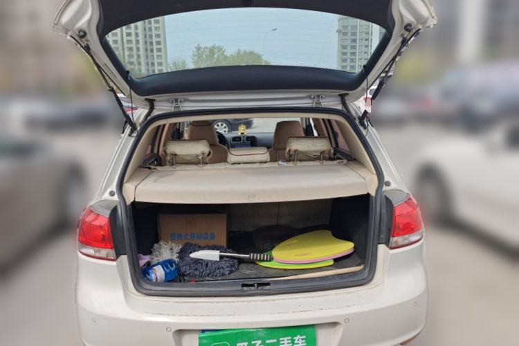 Used Volkswagen Golf 2012 1.4 TSI Automatic Comfort Edition Trunk