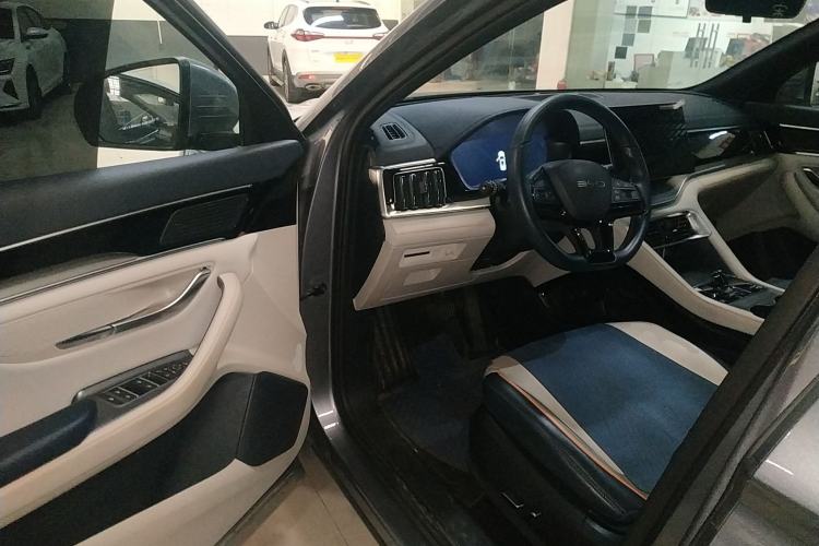 Used BYD Song PLUS New Energy 2024 Honor Edition EV 520km Luxury Model
