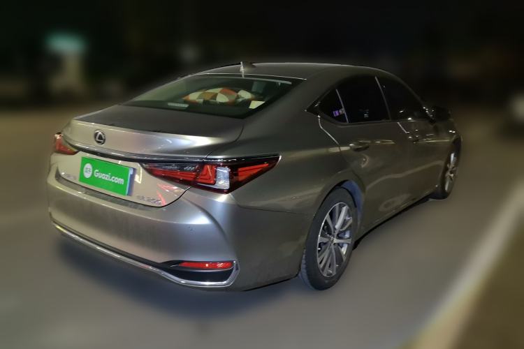 Used Lexus ES 2018 200 Excellence Edition China V Standard
