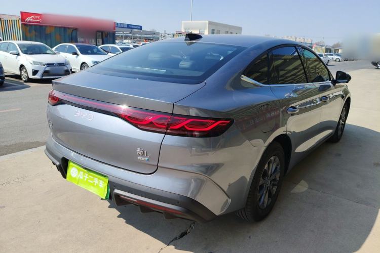 Used BYD Qin L 2025 DM-i Smart Drive 80KM Leading Model