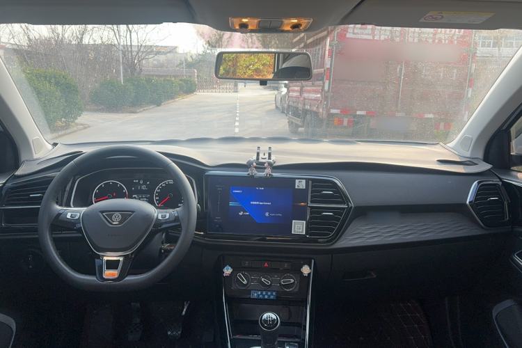 Used Jetta VS5 2022 280TSI Manual Advanced Pro Trim
