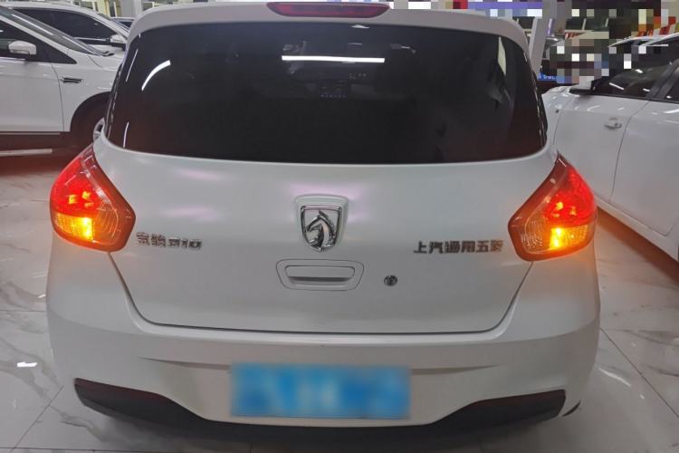Used Baojun 310 2016 1.2L manual Comfort trim level
