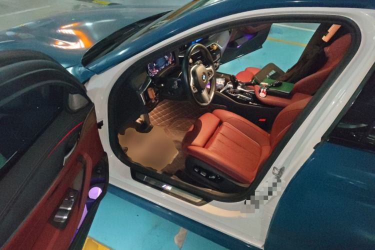 Used BMW 5 Series 2022 Second Facelift 530Li Luxury Version M Sport Package Driver Seat