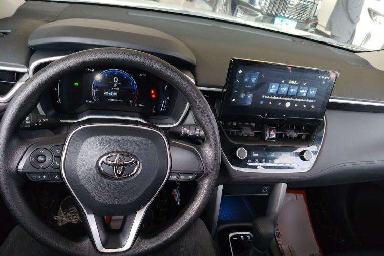 Used Toyota FRONTLANDER 2024 2.0L CVT Elite Plus Edition
