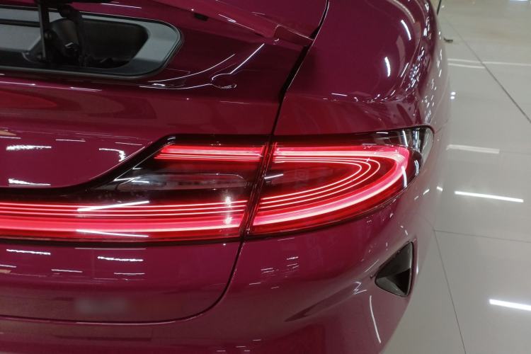 Used Xiaomi Auto SU7 2024 Four-Wheel Drive Ultra-Long Range Advanced Intelligent Driving Max Edition Exterior 3