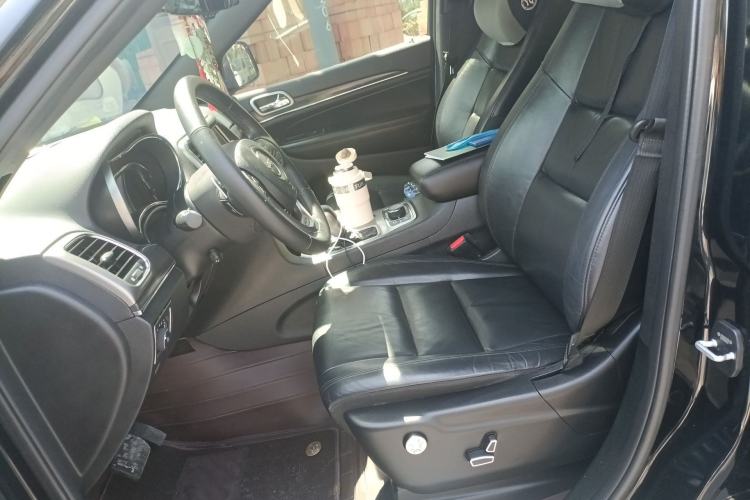 Used Jeep Grand Cherokee 2017 3.0L Comfort Navigation Edition