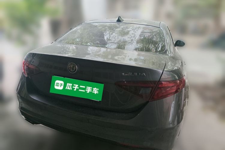 Used Alfa Romeo Giulia 2017 2.0T 200HP Luxury Edition