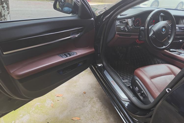 Used BMW 7 Series 2014 730Li Premium Edition
