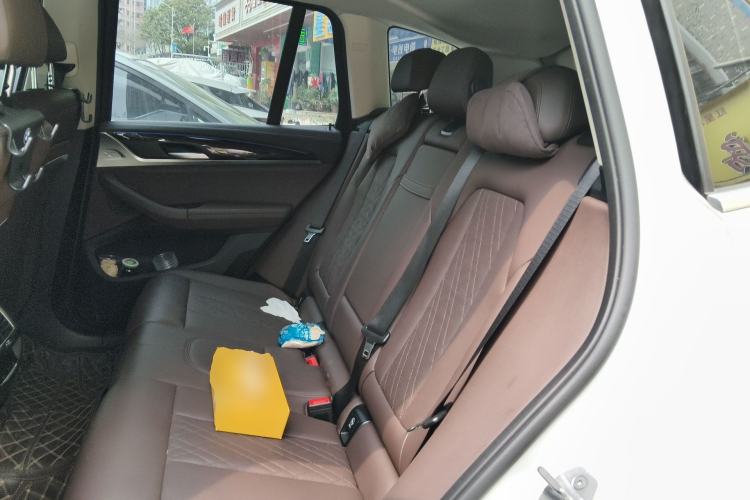 Used BMW X3 2022 Restyled xDrive25i M Sport Package Left Rear Seat