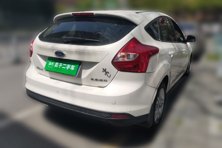 Used Ford Focus 2012 Hatchback 1.6L Automatic Fashion Edition
